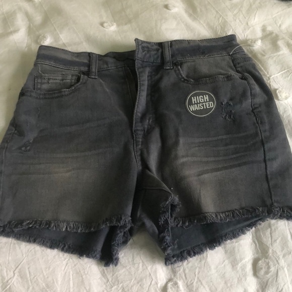 Two pairs of Tokyo darling shorts - Picture 4 of 6